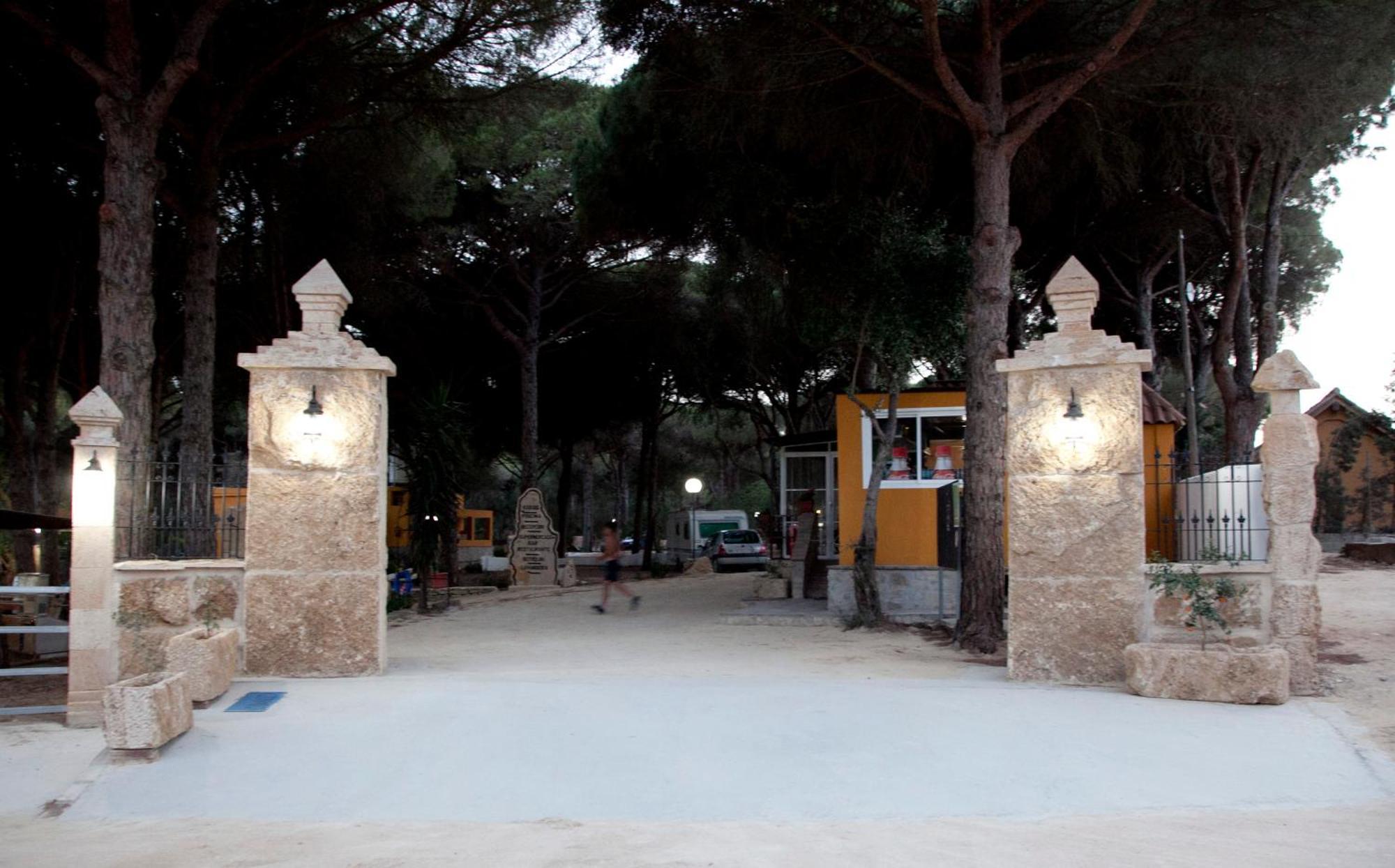 Camping Vejer เวเฮร์ เด ลา ฟรอนเตรา ภายนอก รูปภาพ